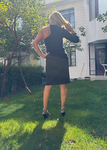 Siyah ,Taşlı  Tek Kollu Kalem Elbise - Görsel 2