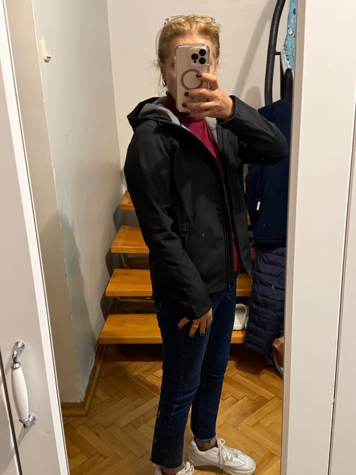 Siyah ,Kadın ,Spor Mont Kapüşonlu - Görsel 2