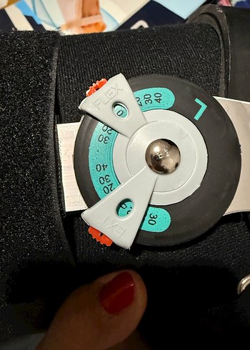 ViZOR Siyah R.O.M Walker Destekli Yürüteç - Görsel 8