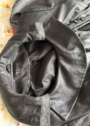 Siyah Suni Deri ,Yandan düğme detaylı Uzun Trençkot - Görsel 6