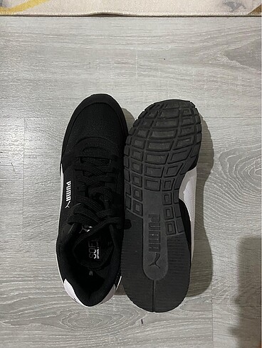 42.5 Beden siyah Renk Orjinal Puma erkek spor ayakkabısı
