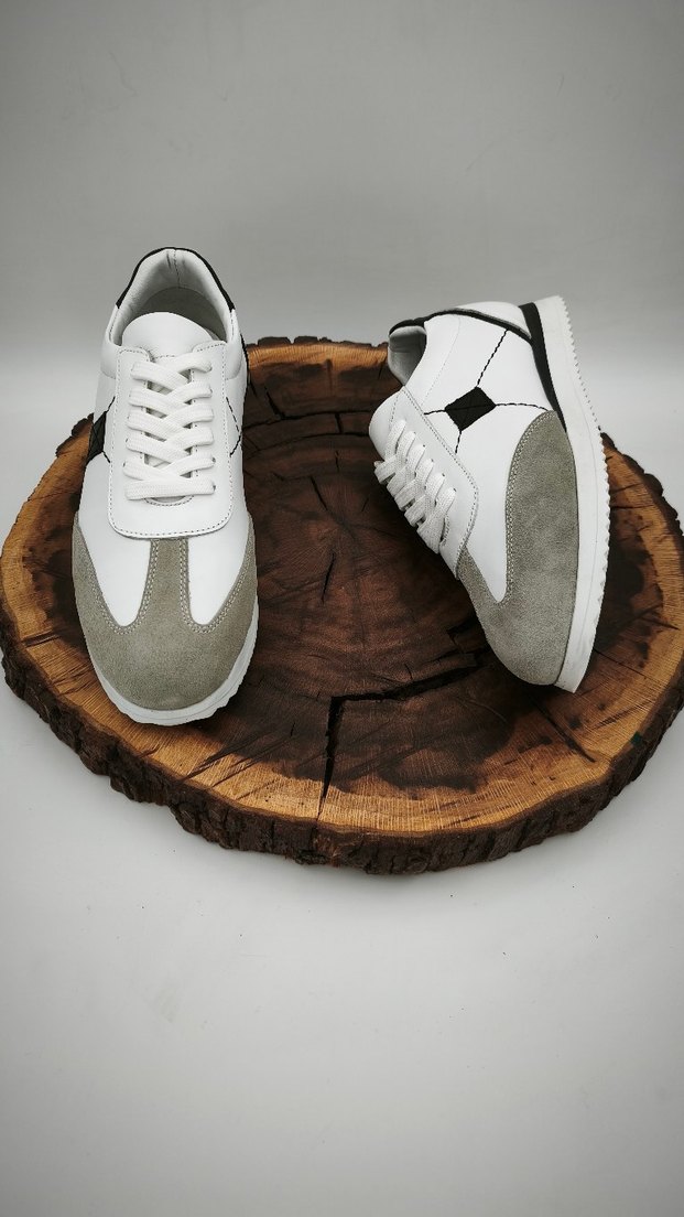 Gri Detaylı Beyaz Erkek Spor Ayakkabı - Görsel 5