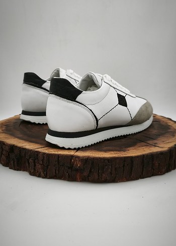 Gri Detaylı Beyaz Bağcıklı Erkek Spor Ayakkabı - Görsel 3