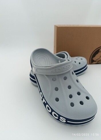 Crocs #crocs