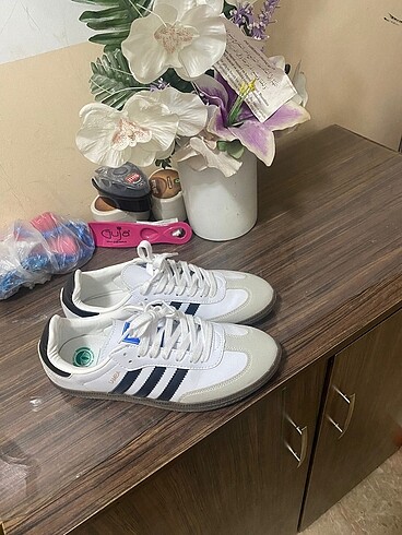Adidas samba
