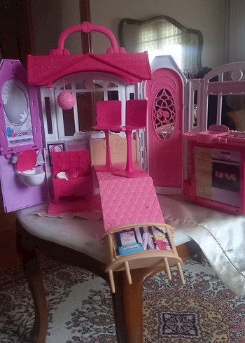 Barbie nin Evi - Görsel 2