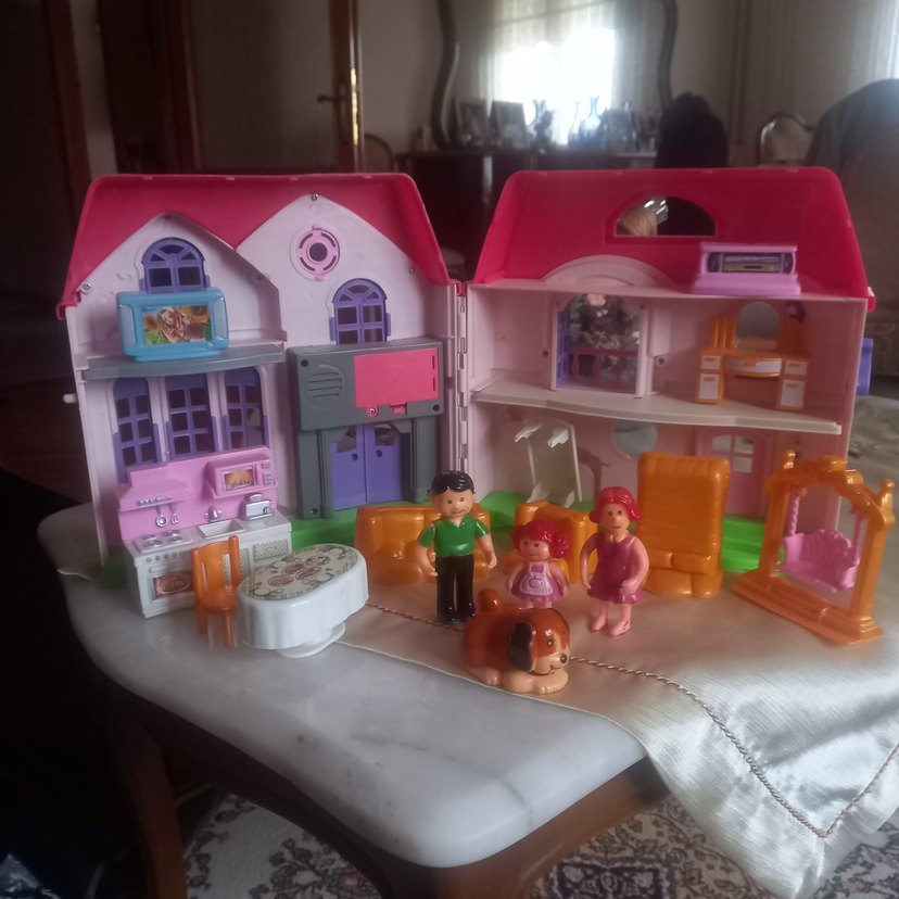 Pastel Pembe Oyuncak Ev - Görsel 2