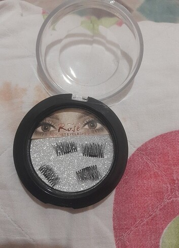 Takma kirpik - Görsel 6