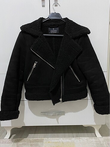 Stradivarius kürklü ceket