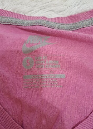 s Beden pembe Renk Nike spor tshirt