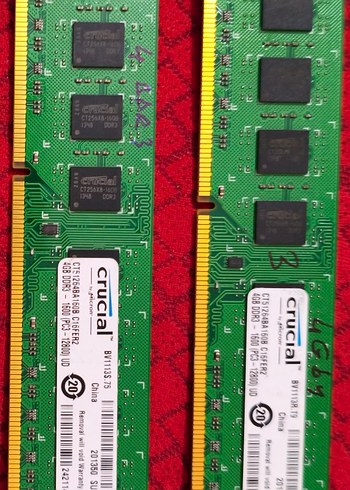 Diğer 4 Gby DDR3 RAM Bellek Modülleri