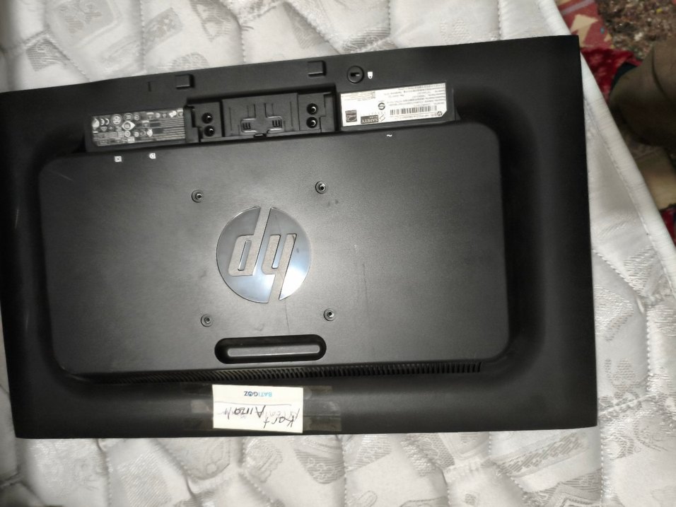 HP 19 inç Monitör - Görsel 4