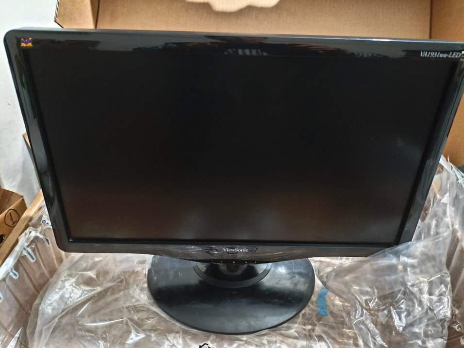 19 inç ViewSonic Siyah Monitör - Görsel 2