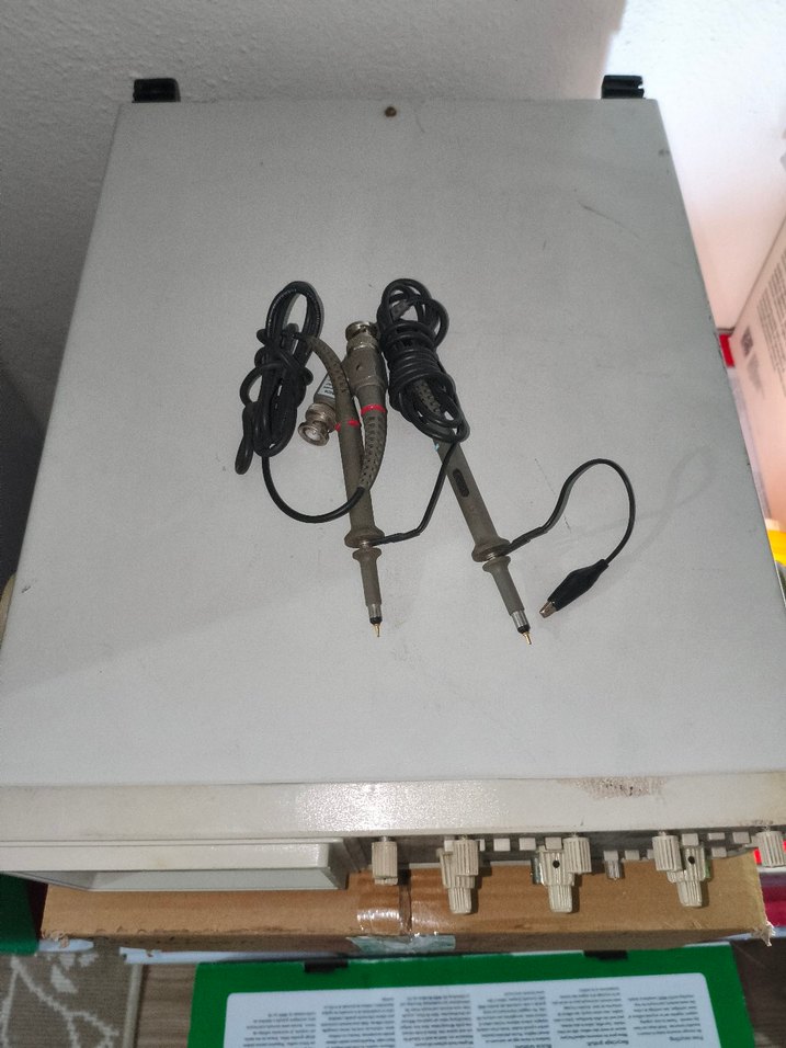 Beyaz 20MHz Osiloskop Monitör - Görsel 4