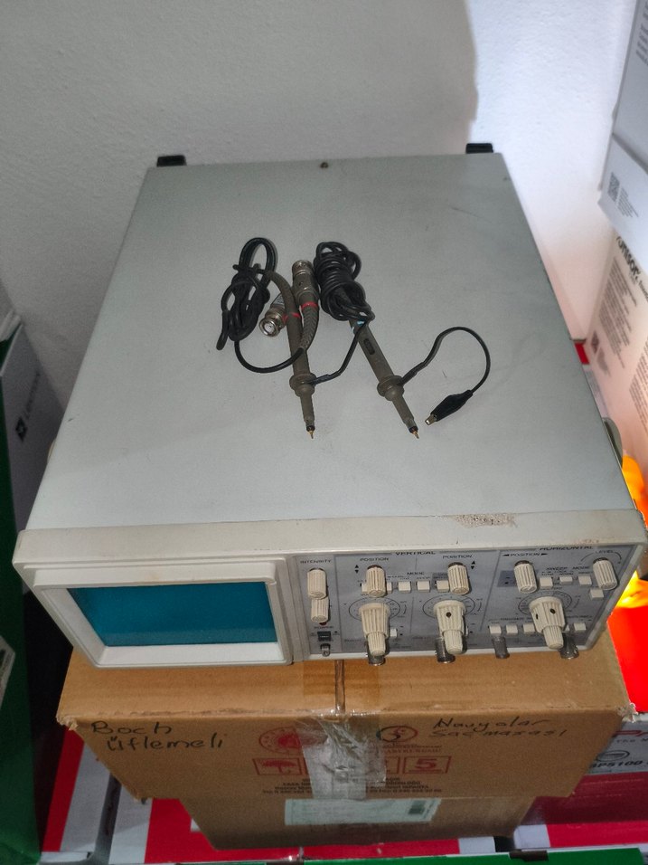 Beyaz 20MHz Osiloskop Monitör - Görsel 5