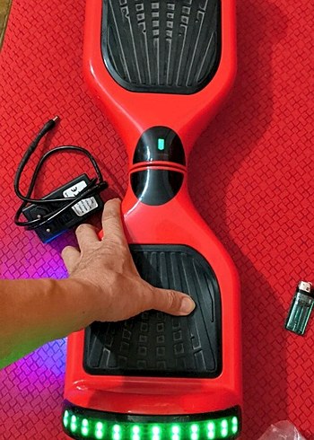 Kırmızı Çocuk Scooterı LED Işıklı - Görsel 2