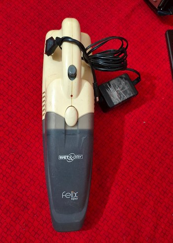 Fellx Şarjlı Süpürgesi Piller yeni