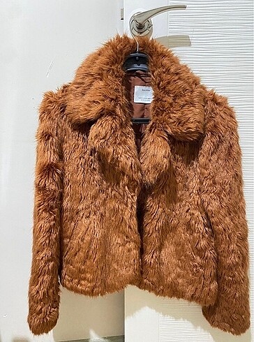 Bershka kürk