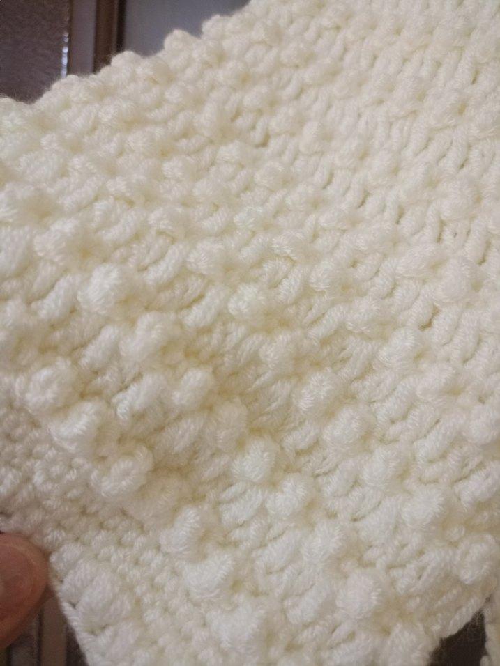 Kız Çocuk Beyaz Örgü Hırka - Görsel 4