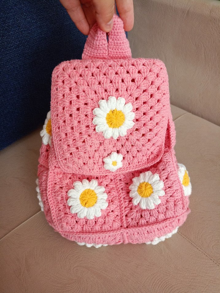 Çiçek Desenli Örgü Pembe Sırt Çantası - Görsel 4