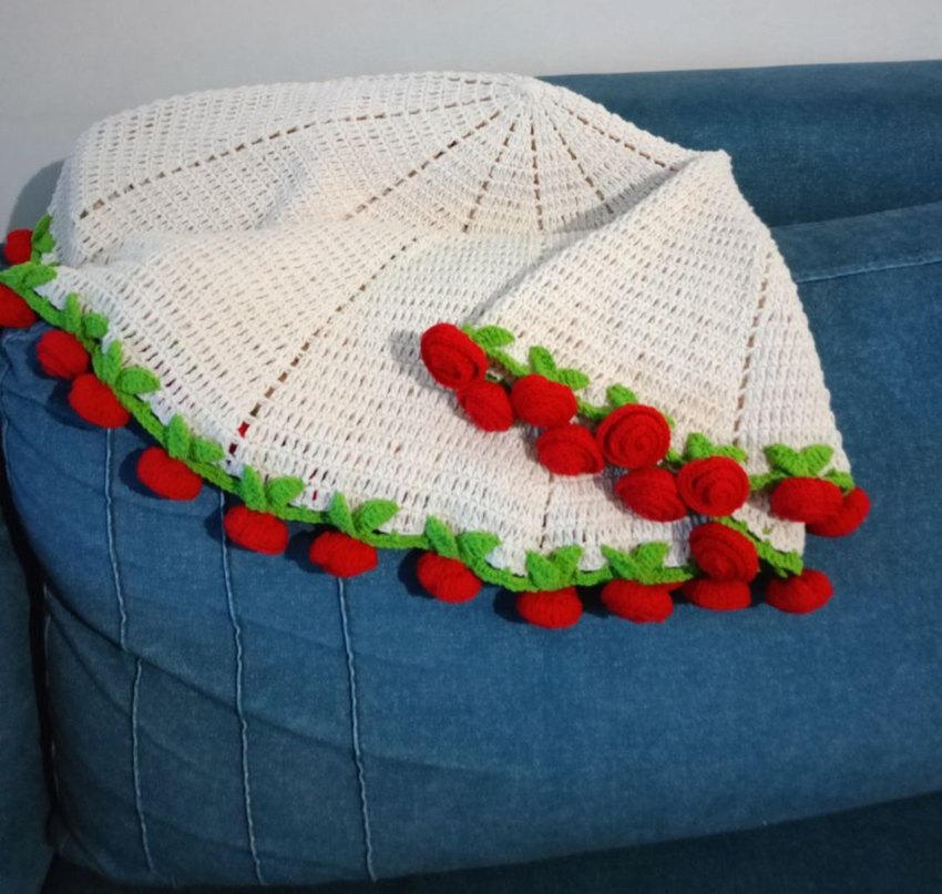 Kırmızı güllü buket battaniye - Görsel 3