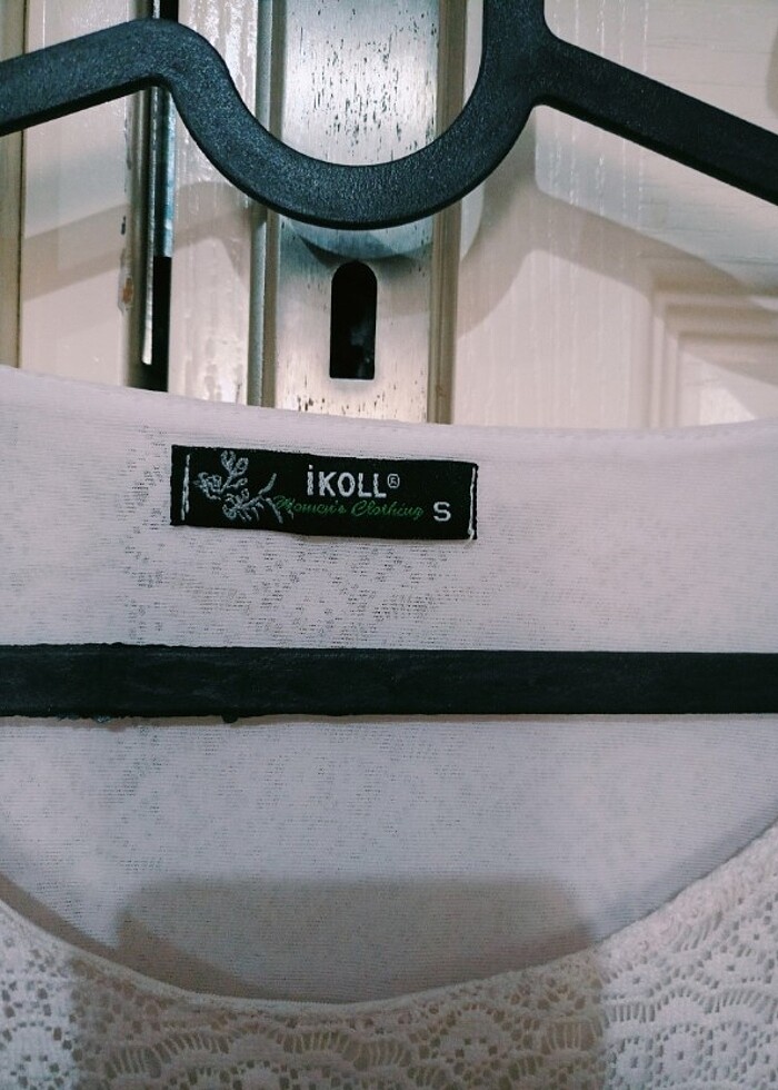 Dantelli kısa elbise - Görsel 4