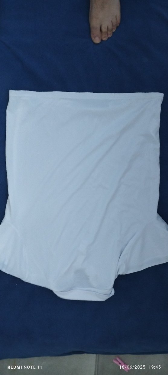 Erkek Beyaz V Yaka Kısa Kollu Polo Tişört - Görsel 4