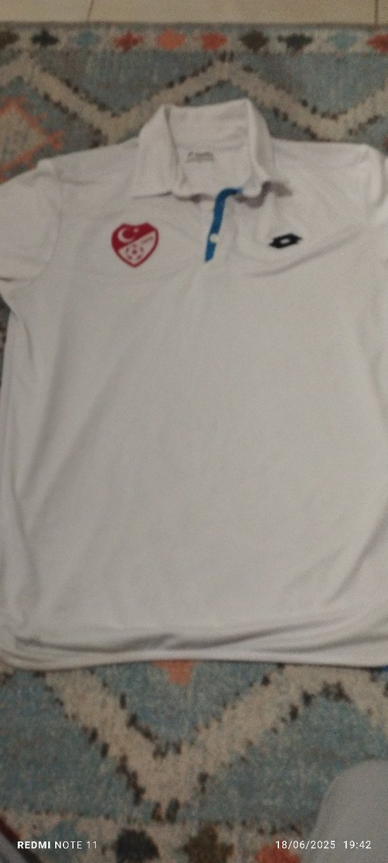 Düğmeli Kısa Kollu Beyaz Pamuklu Forma - Görsel 5