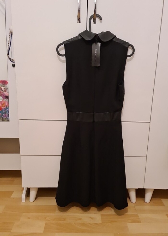 Deri Yaka Elbise - Görsel 2