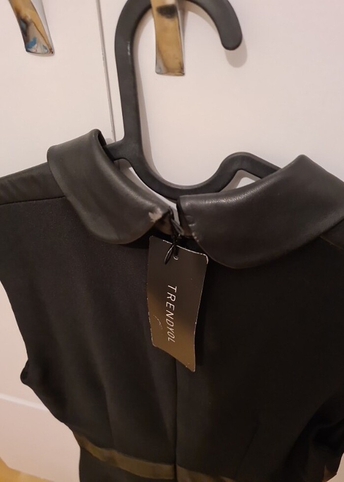 Deri Yaka Elbise - Görsel 3