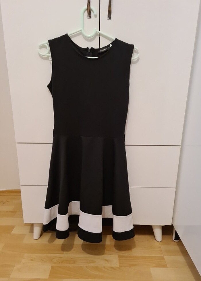 Siyah Beyaz Elbise - Görsel 2