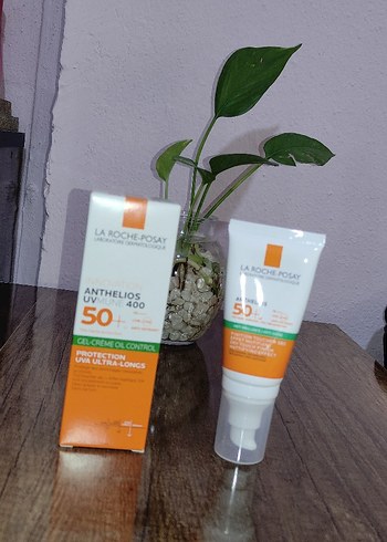 Beden La Roche-Posay Anthelios UV Mune 400 SPF 50+ Güneş Kremi
