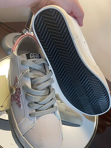 37 Beden SIFIR GOLDEN GOOSE