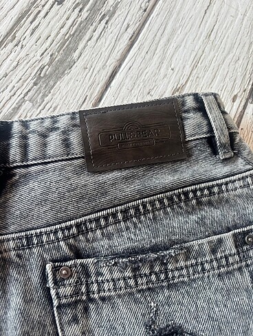 32 Beden Pull and bear gri kot şort