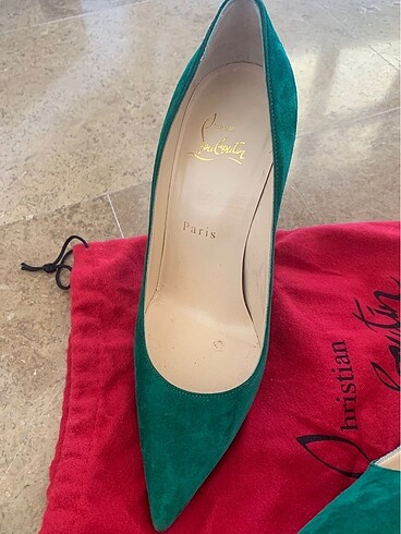 36 Beden Christian Louboutin ayakkabılarımı Beymen?den aldım iki kez giyd