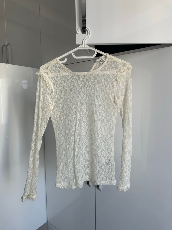 Dantel Detaylı Siyah  beyaz Uzun Kollu Bluz - Görsel 5