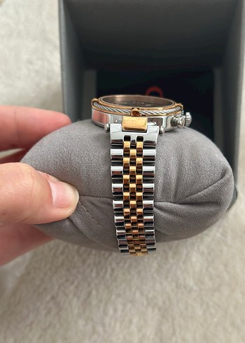 Momentus Altın Detaylı Modern Klasik Kadın Saati - Görsel 7