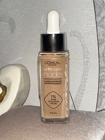 L'Oréal Paris Loreal Paris Perfect match nude fondöten
