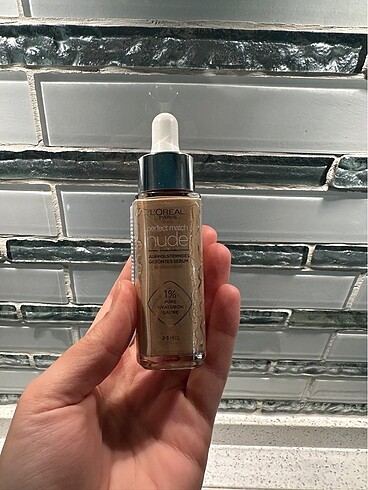 Beden Loreal Paris Perfect match nude fondöten
