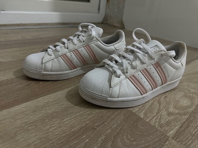 37 Beden Adidas Superstar