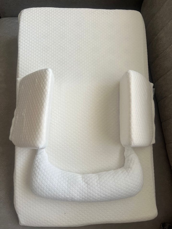 Beyaz Düz Desenli yeni doğan reflü yatağı ve yastığı - Görsel 2