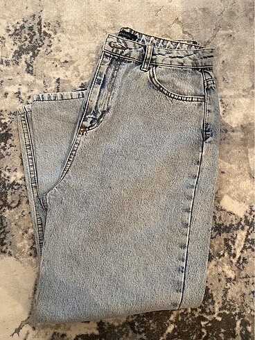 TRENDYOLMİLLA MOM JEAN