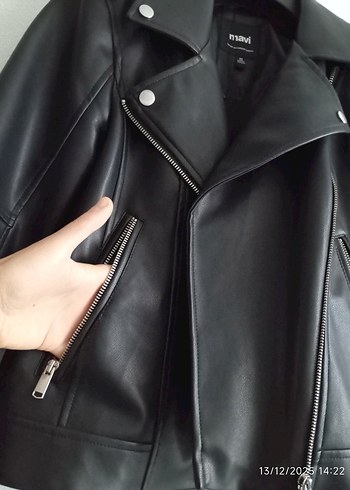 Kadın Siyah Deri Biker Ceket - Görsel 3