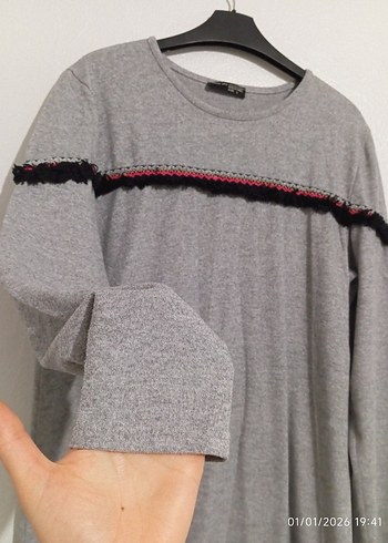 Uzun Kollu Gri Triko Tunik - Görsel 3