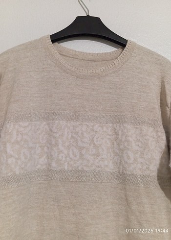 Bej Uzun Kollu Kadın Triko Kazak - Görsel 2