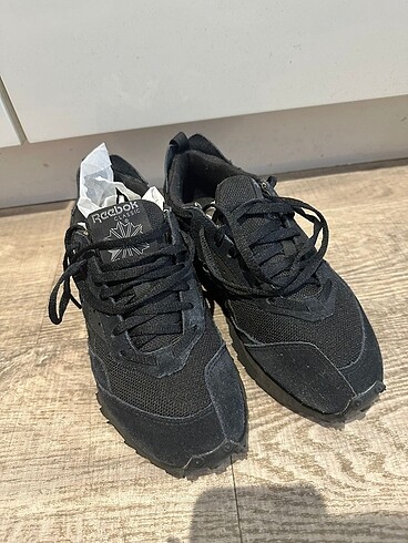 Reebok spor