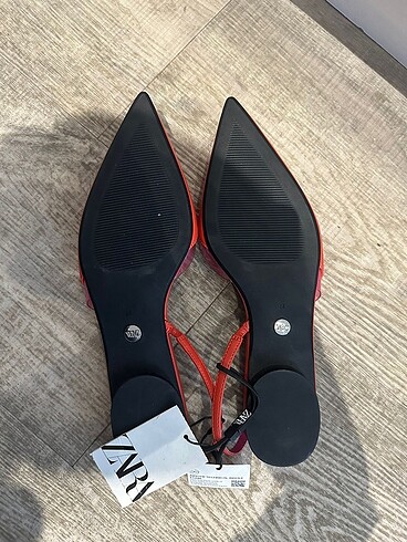 37 Beden turuncu Renk Zara babet