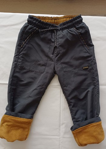 LC Waikiki Gri Düz Kesim Lastikli Erkek Çocuk Polar Astarlı Pantolon