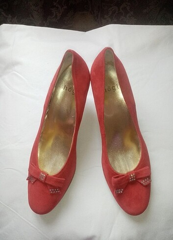 Topuklu kırmızı nubuk ayakkabı 