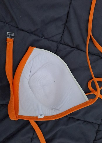 Çiçek Desenli Beyaz Mini Bikini Üstü - Görsel 3